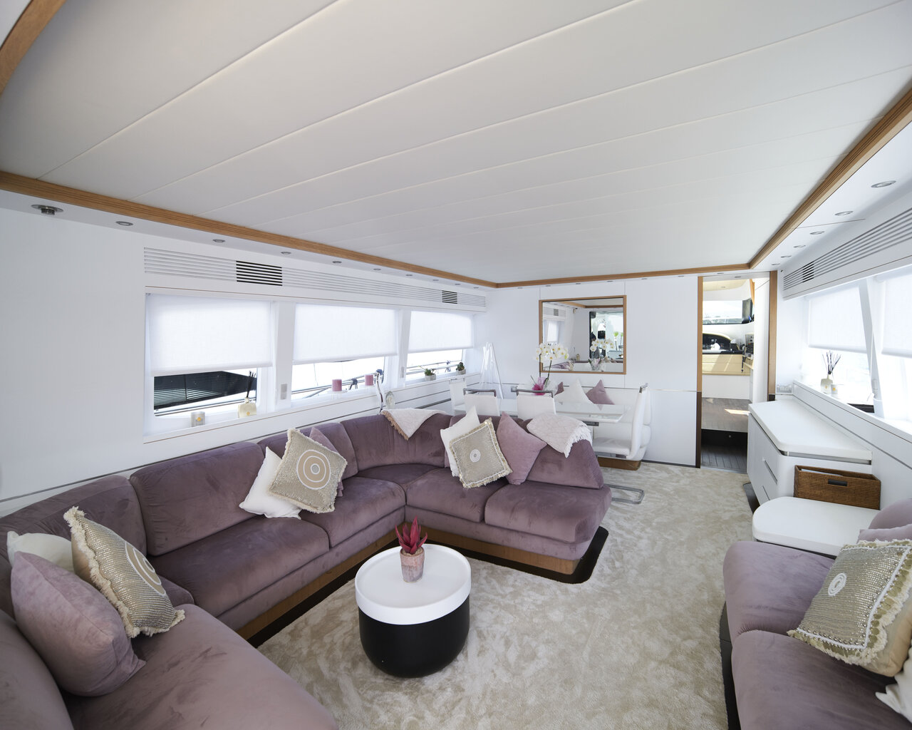 220602_LADY_KC_INTERIORS_NEW